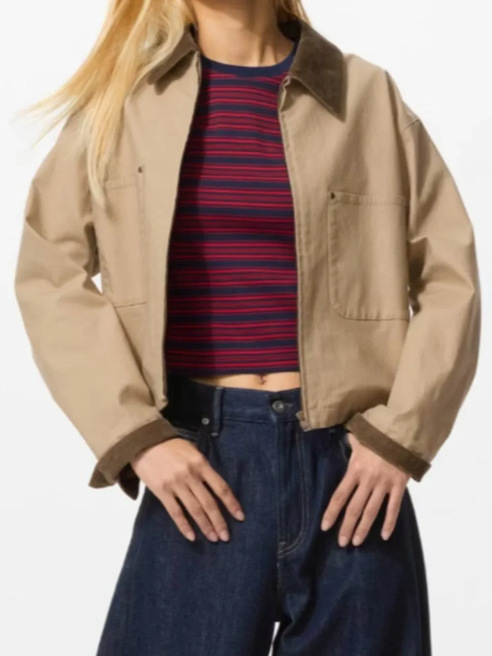 Zip-Up Short Jacket - Picture 6 of 9